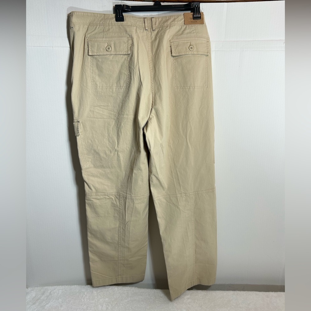 NEW L.L. Bean Quality Women's Tan Straight Leg Cargo Pants Size 24W - Picture 8 of 11